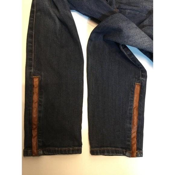 White House/Black Market Size 4 Skimmer - Picture 12 of 12